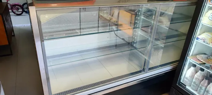 Balcão expositor vitrine refrigerado IMF Lince Opala G2