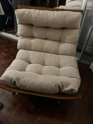 Poltrona Costela Adão Bege 