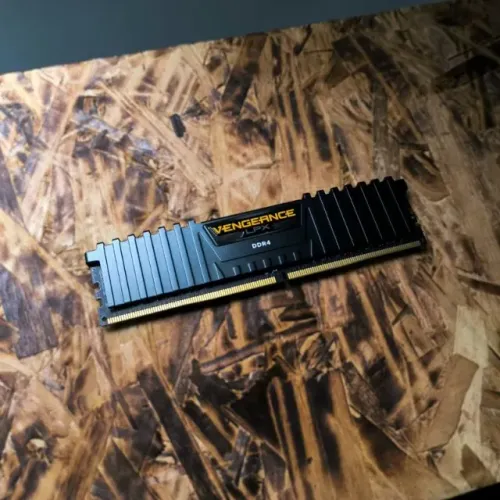 MEMORIA RAM 16GB DDR4 3600MHZ CORSAIR
