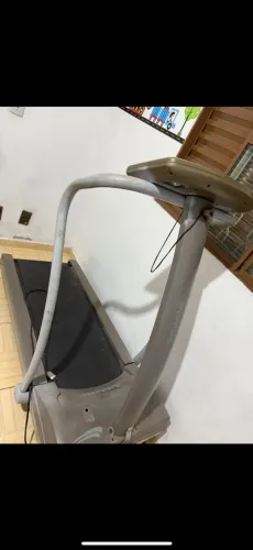 Vendo Esteira Elétrica 
