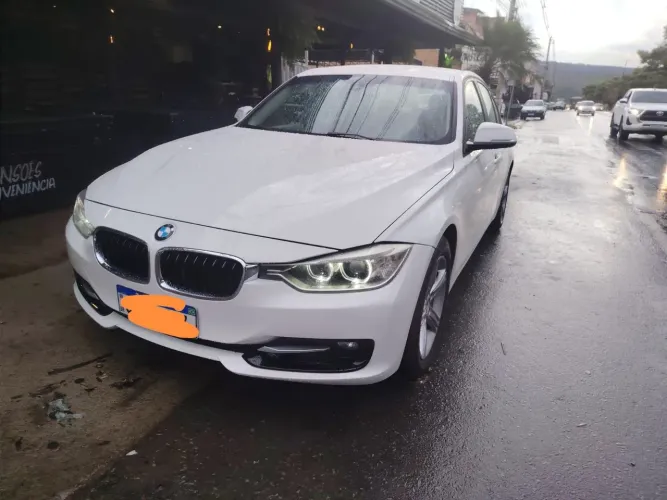 BMW 320I A 2.0 Turbo/activeflex 16V 184cv 4P 2014