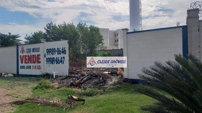 Terreno à venda, 420 m² por R$ 600.000,00 - Carumbé - Cuiabá/MT