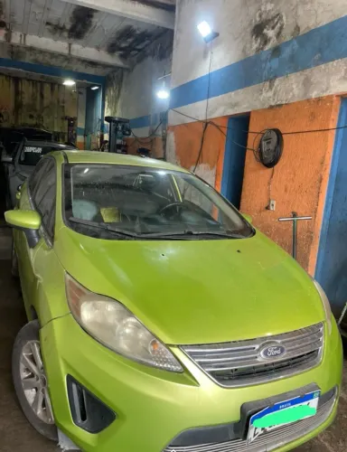 Ford Fiesta SE 1.6 16V Flex 5P 2011