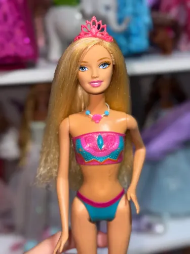 Boneca Barbie Merliah - Vida de Sereia 2