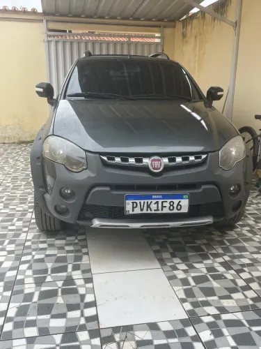 Fiat Strada Adventure1.8/ 1.8 Locker Flex CD 2015