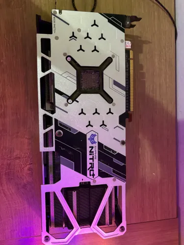 RX 5700 XT 8gb Sapphire Nitro +