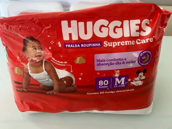 Fralda Huggies M 80 unidades