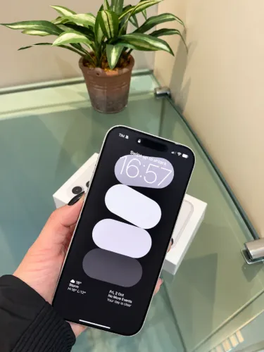 iPhone 17 Pro Max | 256GB | Prata | Caixa | Recibo da compra | Garantia