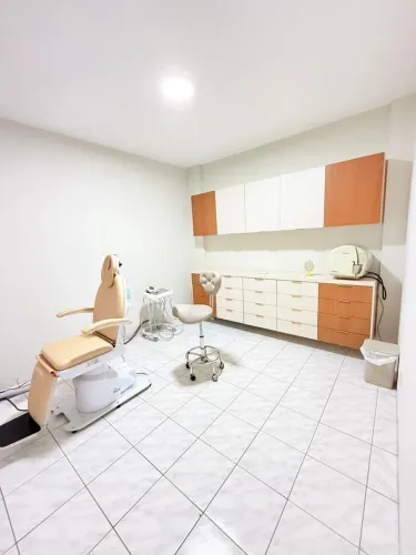 Cadeira odontológica HOF + kart odontológico +Autoclave