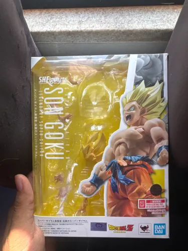 Sh figuarts Goku battle damaged