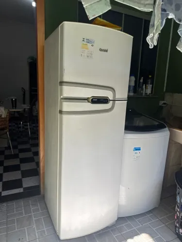 Vendo geladeira Frost free consul