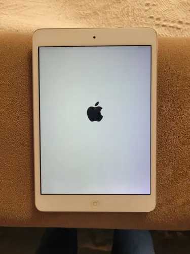Vende se Ipad 2