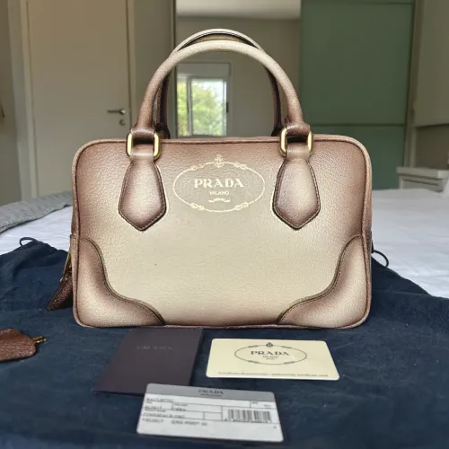 bolsa PRADA nova original com certificação e garantia OLX