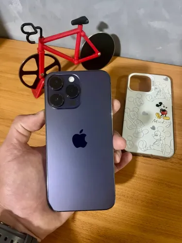 iPhone 14 Pro Max 256GB - Muito Novo | 84% de Bateria