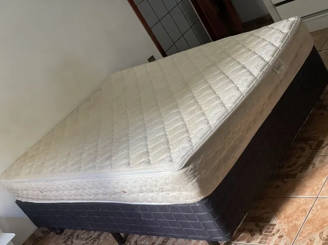 Cama box casal +colchão