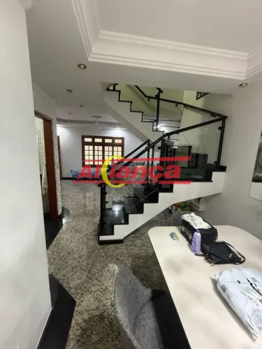 Casa em Condominio Exclusivo em Guarulhos