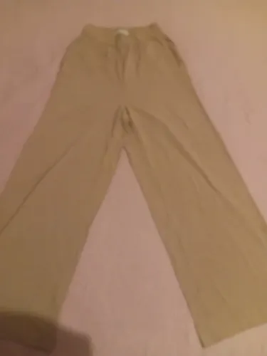 Calça feminina pantalona em visco linho,da loja Riachuelo