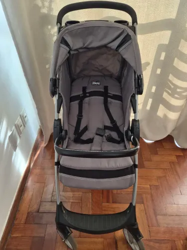 Carrinho Chicco Mini Bravo Trio + Bebê Conforto + Base para Carro - Excelente Estado!
