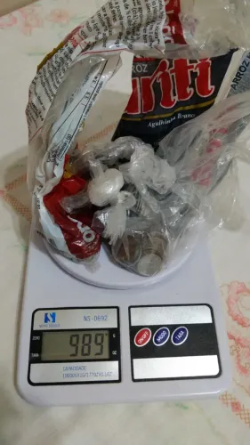 Lote de 276 moedas japonesas e brasileiras