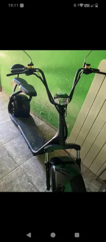 Scooter elétrica 