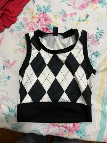 Cropped estampado preto e branco SHEIN