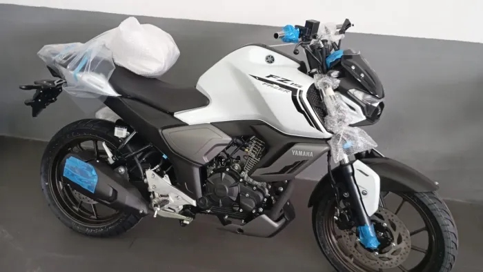 YAMAHA FZ15 ABS 26/26