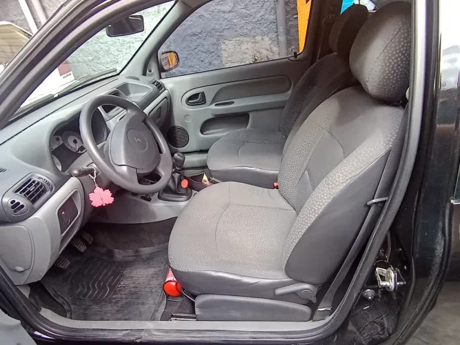 Renault Clio Campus Hi-flex 1.0 16V 3P 2009