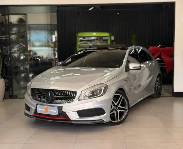Mercedes-Benz A-250 2.0 TB Hatch 2015