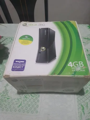 Vendo 1 Xbox 360/Está quebrado com luz vermelha