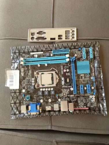 Placa mãe COM DEFEITO, mas esquenta