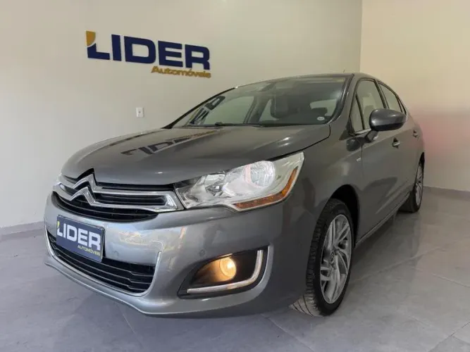 Citroen C4 Lounge Exclusive 1.6 Turbo 4P Aut. 2015