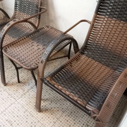Conjunto de Poltronas e Mesinha em Junco