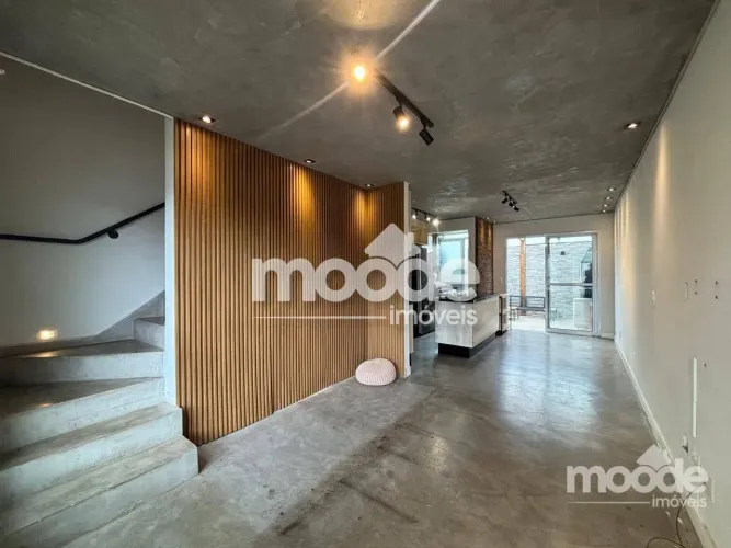 Sobrado com 2 Quartos à venda, 105 m² por R$ 565.000 - Gramado - Cotia/SP