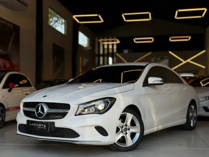 Mercedes-Benz CLA-180 1.6 16V 122cv Aut. 2019