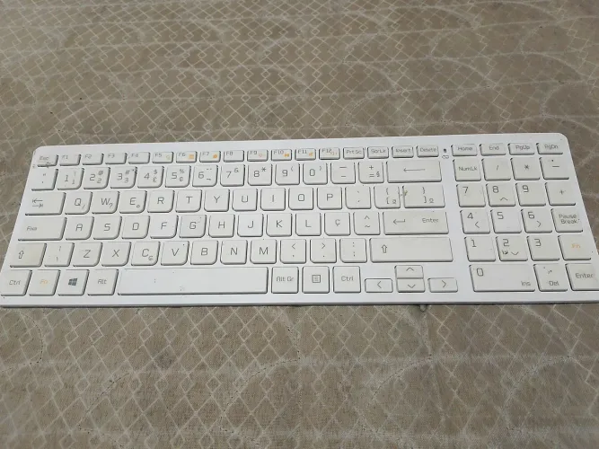 Teclado LG Bluetooth
