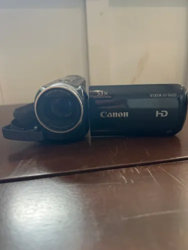 Camera Canon Vixia HF R400