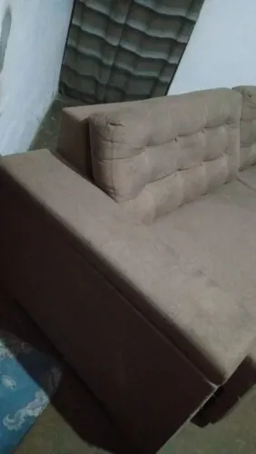 Vendo sofá retrátil semi-novo