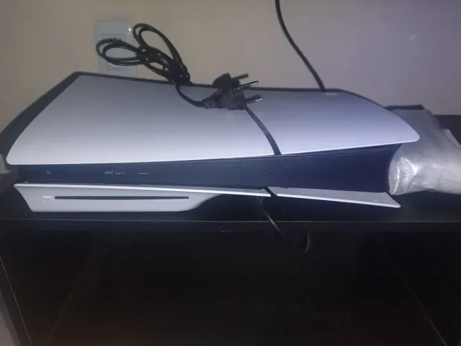 Playstation 5 slim, 1 Tera.
