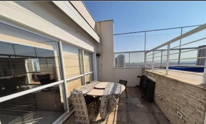 Apartamento Cobertura de 370 m² Condomínio Fort do Golf