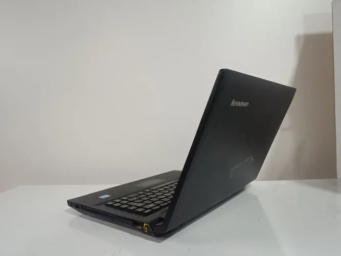 Notebook Lenovo Core i5 (B490) - Windows 11 - Ótimo Custo-Benefício