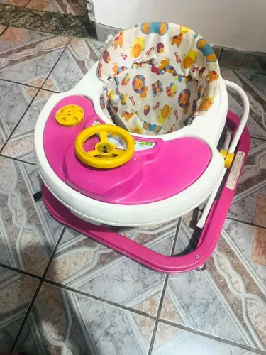 Brinquedos interativos de criança 
