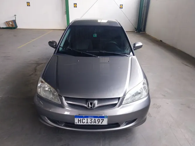 Honda Civic Sedan LX 1.7 16V 115cv Mec. 4P 2005