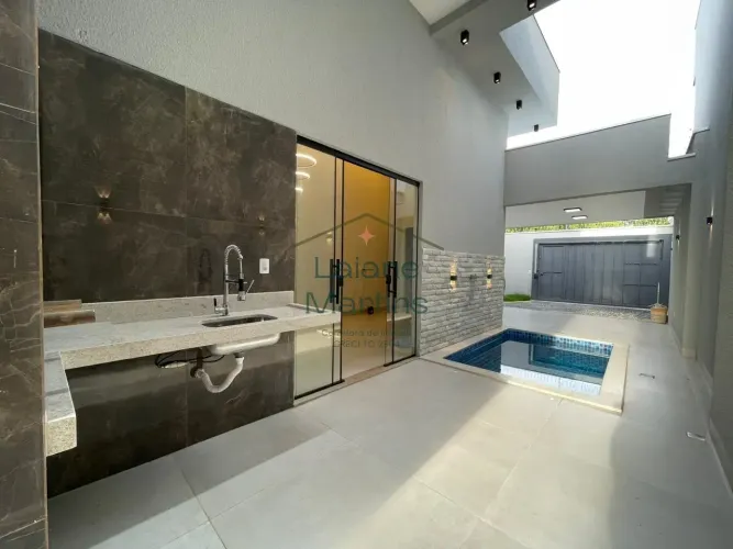 Casa à venda - 509 sul - 3 suítes - 2 vagas - área gourmet com churrasqueira