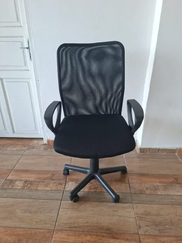 Cadeira de Escritório Giratória