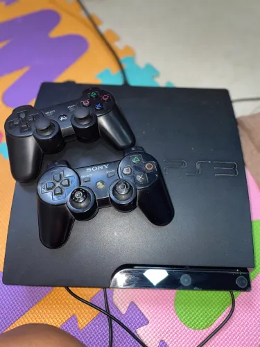 Ps3 desbloqueado, semi novo
