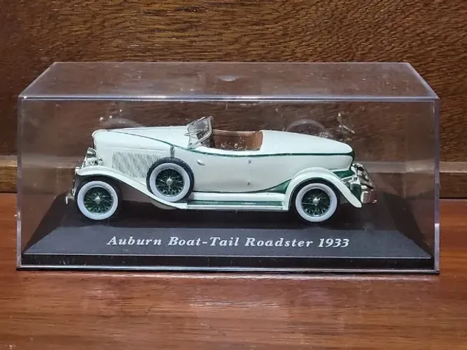 Auburn Boat-Tail Roadster 1933 - Coleção Carros Clássicos Museu - Carrinho Miniatura 1/43