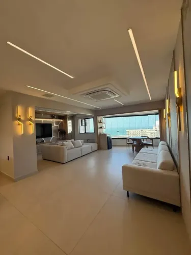 EXCLUSIVIDADE À BEIRA-MAR | PONTA DO FAROL 165 m² | ANDAR ALTO | VISTA MAR TOTAL | PORTEI
