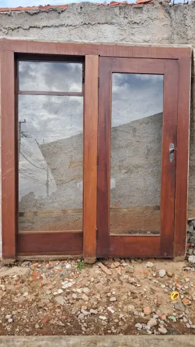 PORTA MACIÇA ( PEROBA )