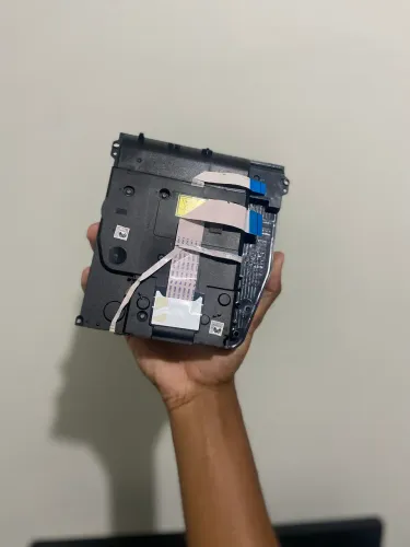 Leitor PS4 SLIM TESTADO E FUNCIONANDO
