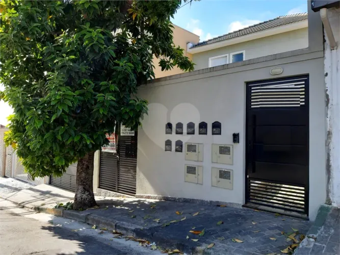Condomínio com 3 quartos para locação em Vila isolina mazzei - SP